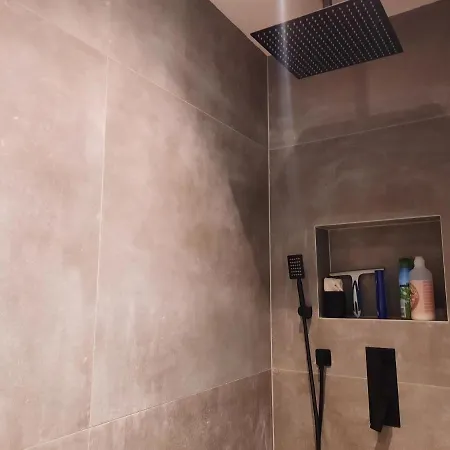 Πανσιόν Studio In