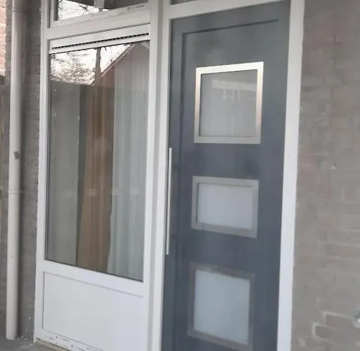 Studio In * Αϊντχόφεν